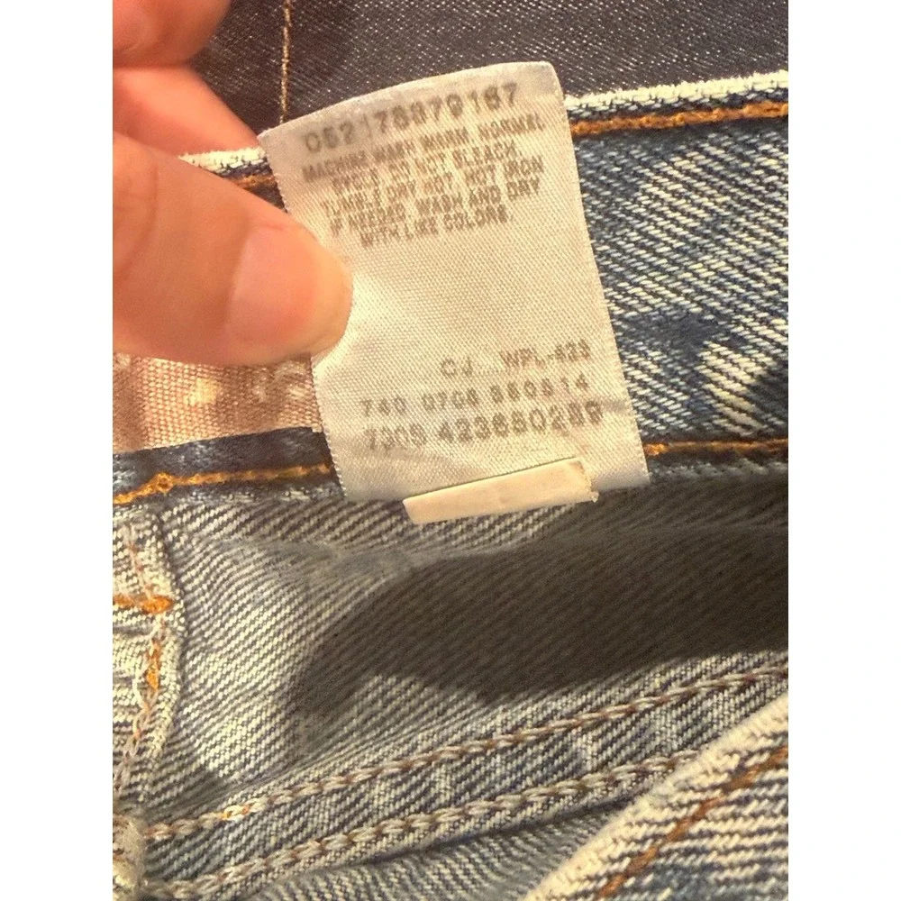 Vintage‎ Levi's 569 Loose Straight Cutoff Shorts Light Wash Denim Women 4 6 27